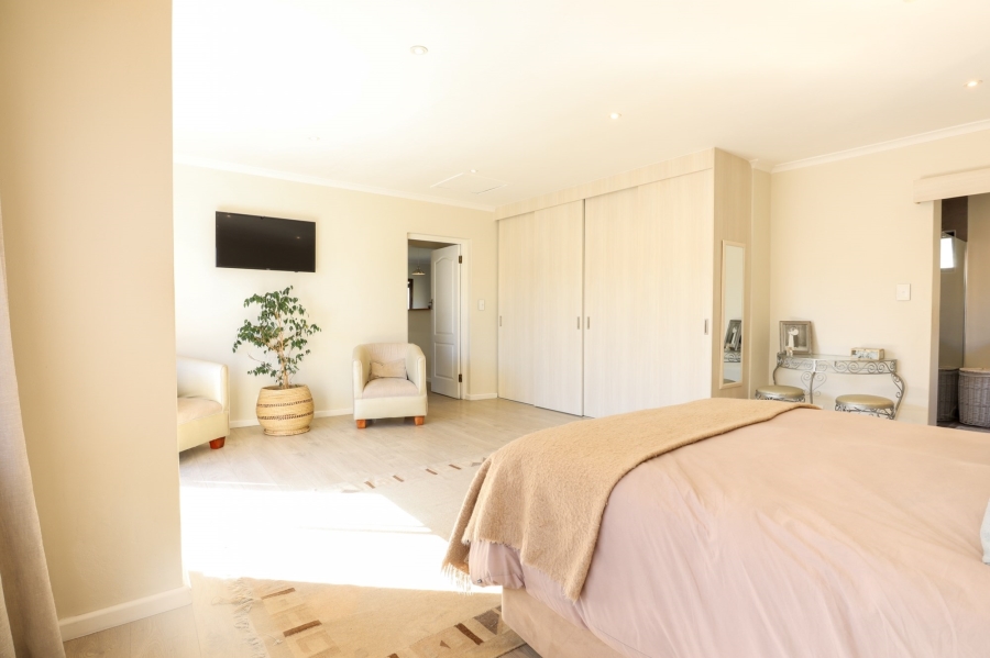 4 Bedroom Property for Sale in Melkbosstrand Central Western Cape